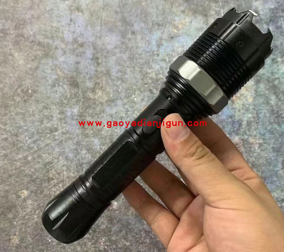 黑鹰8810电击棒